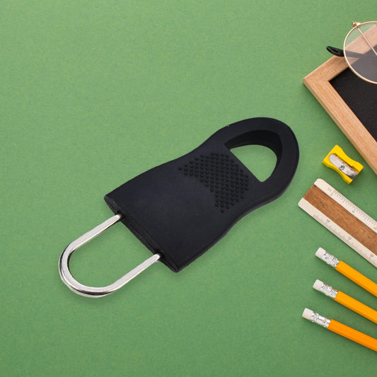 Metal zipper pull tab and zipper extension tags for luggage, backpacks, and jackets, by Wukusy, with plastic and metal options.