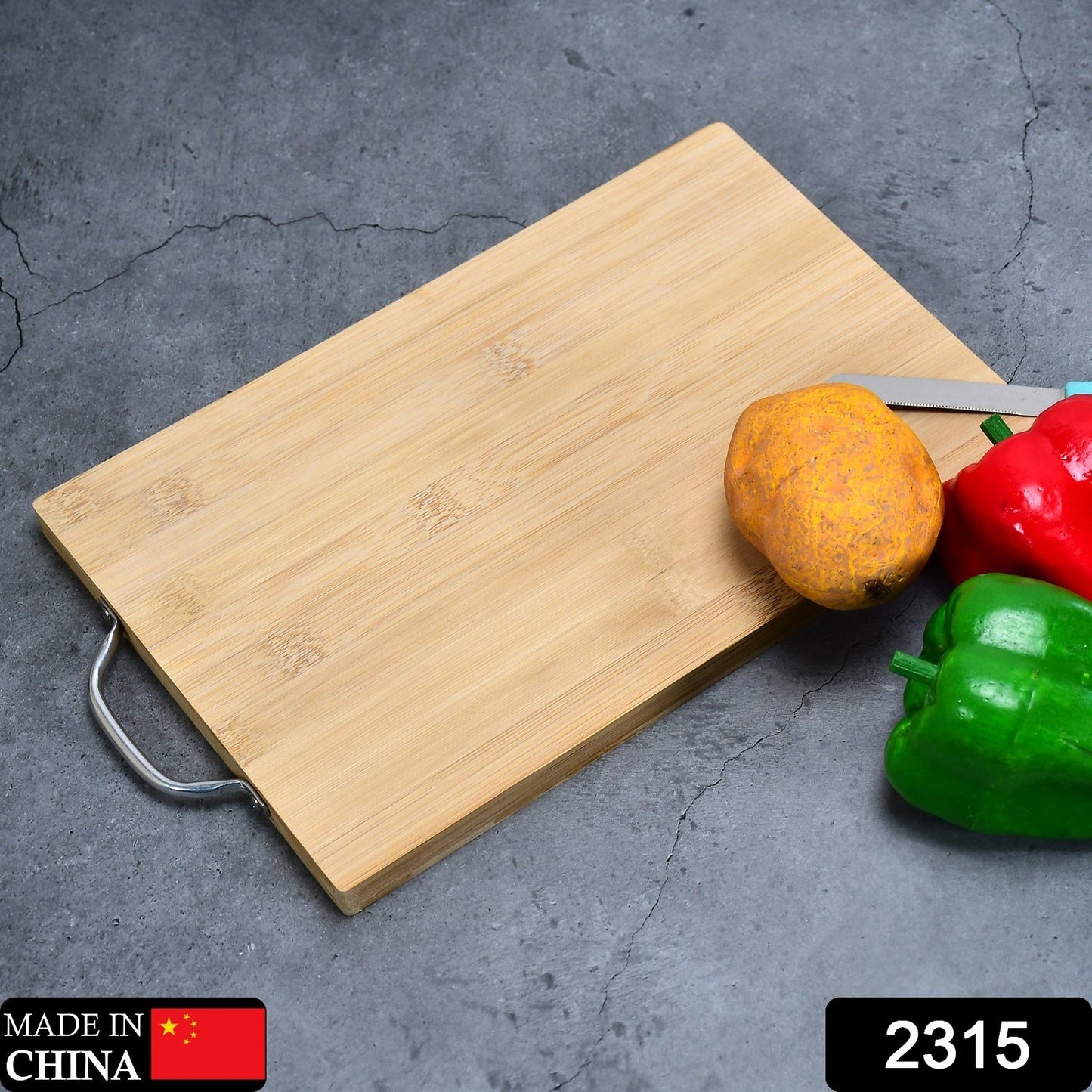 Wukusy 2315 thick wooden bamboo chopping board with holder, suitable for fruits, vegetables, and meat preparation.