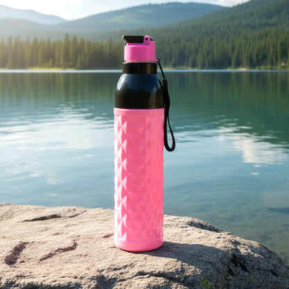 Wukusy 1000ml plastic water bottle with diamond pattern, leakproof design, suitable for sports and outdoor use.