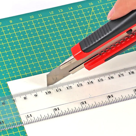 Wukusy heavy duty 18mm cutter knife set with rubber handle and extra blades, ideal for office and home cutting tasks.