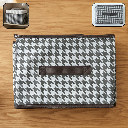 Foldable fabric storage basket by Wukusy, 40x28cm, with handles, used for organizing household or closet items.