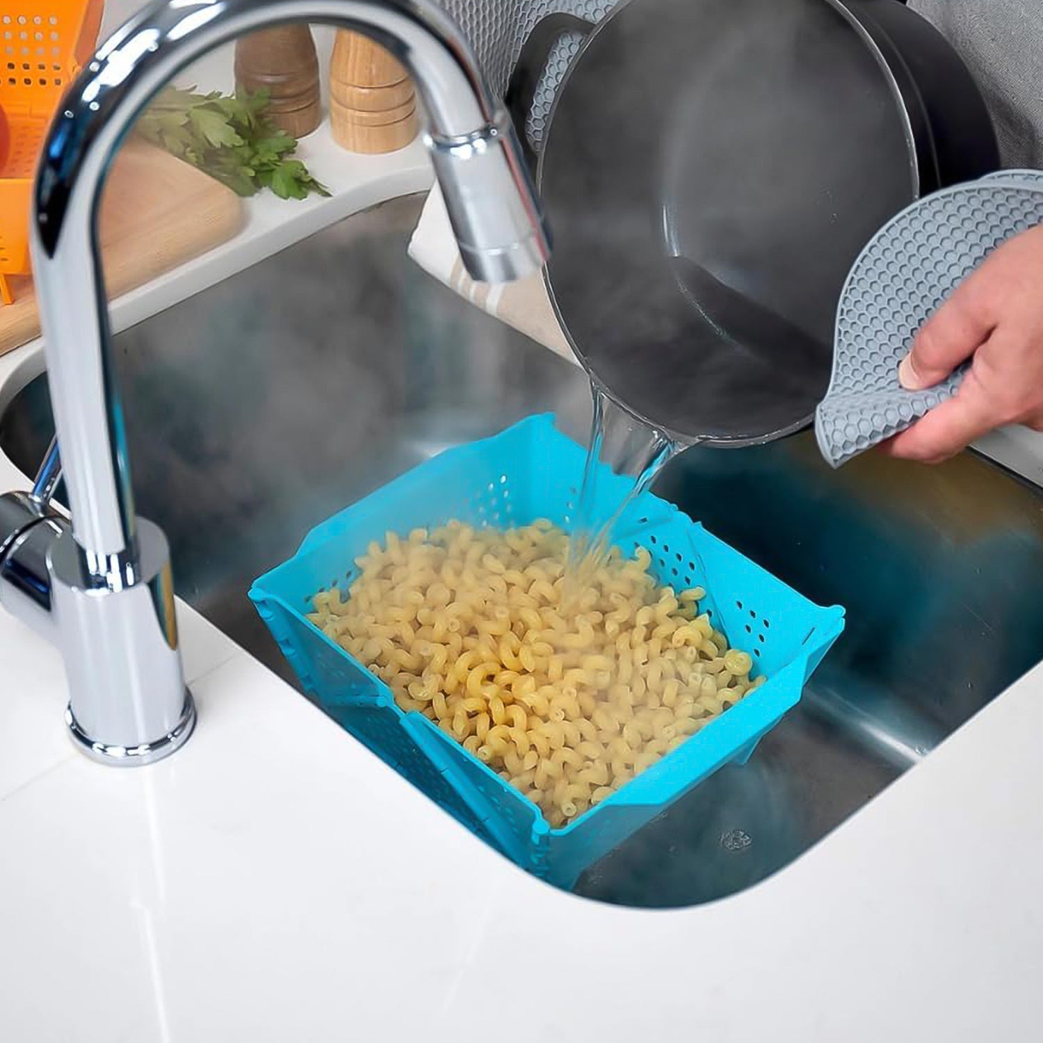 Wukusy ventilated storage basket box with holes, kitchen tool for organizing, made of durable material, 23.2 cm size, single piece