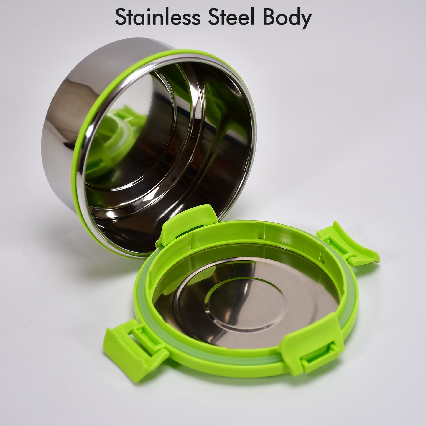 Wukusy Ganesh Solo Round 400 stainless steel leak-proof airtight lunch pack for office and school use, with compact design.