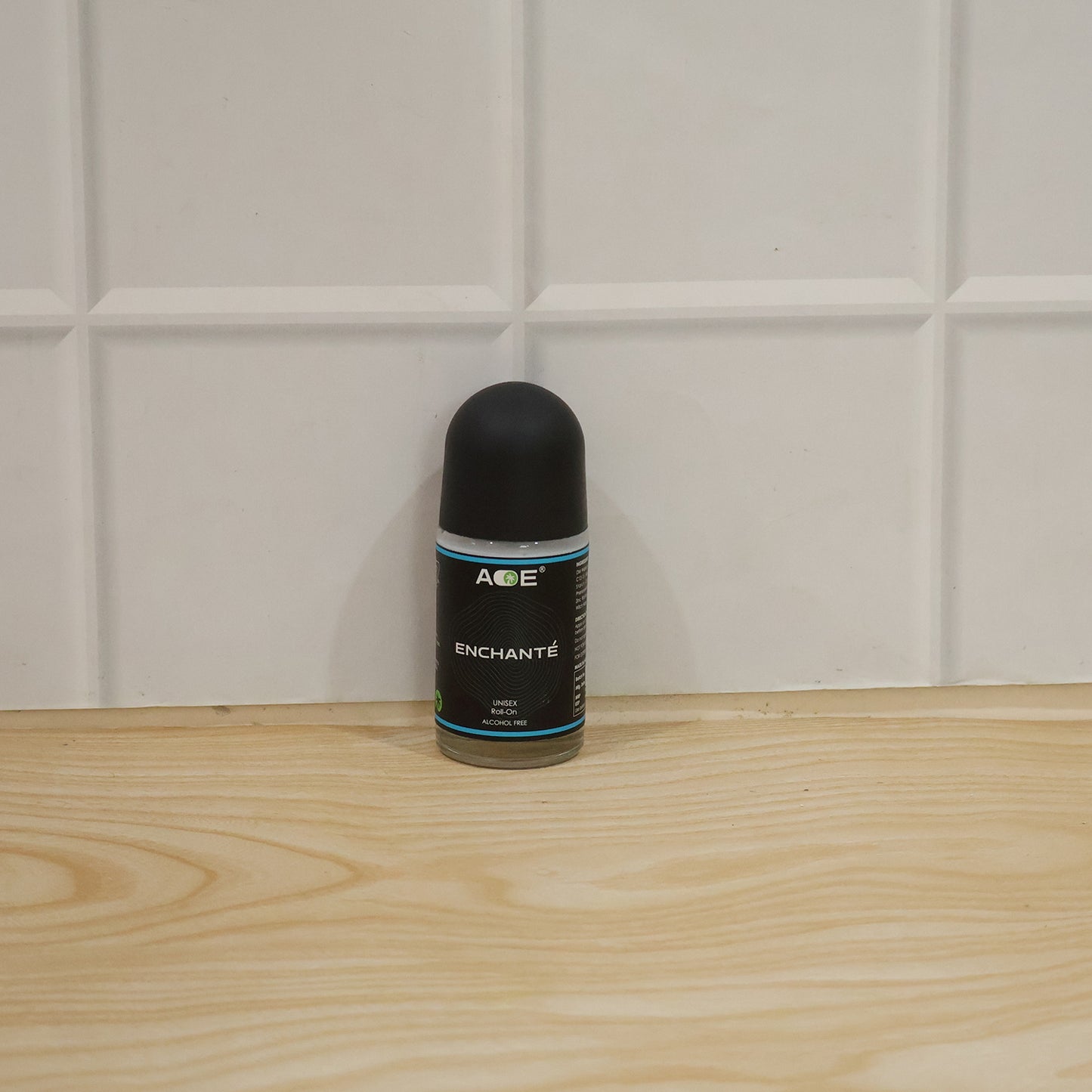 Wukusy Aoe Premium long-lasting unisex roll-on deodorant with blue body fragrance, 50ml bottle.