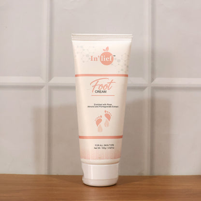 Wukusy Deep Nourishing Foot Care Cream in 100g jar, showing the cream's smooth texture and packaging for soft, healthy feet.