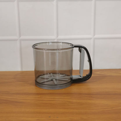 Wukusy plastic flour sieve cup with handle and fine mesh filter for kitchen baking, used for sifting flour smoothly