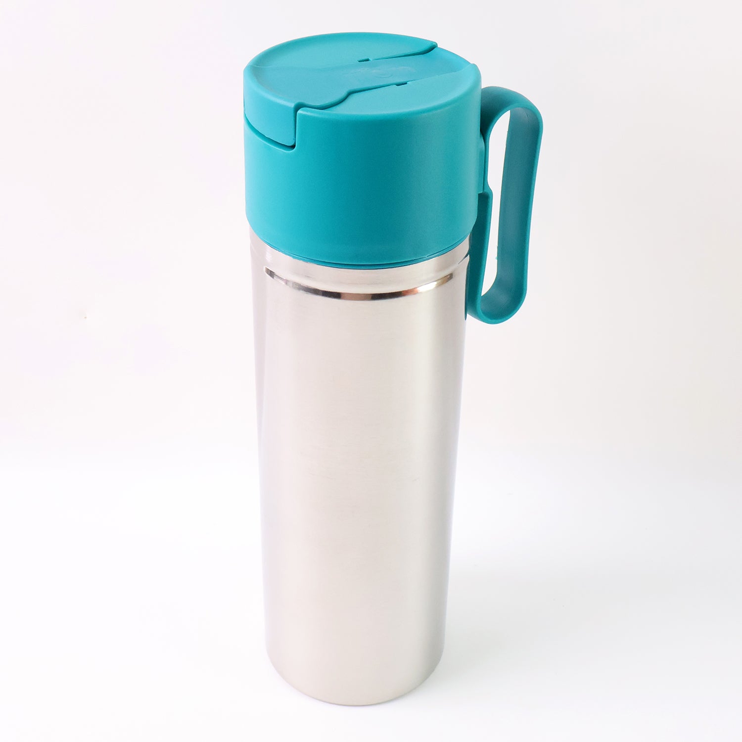Wukusy stainless steel oil pourer bottle with flip lid and handle, 1000ml capacity, for fresh oil storage and pouring.