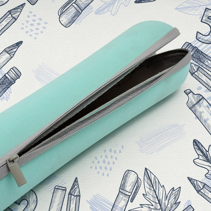 Wukusy portable multipurpose zip pouch bag, 30 cm, made of durable fabric with a secure zipper closure and compact design.