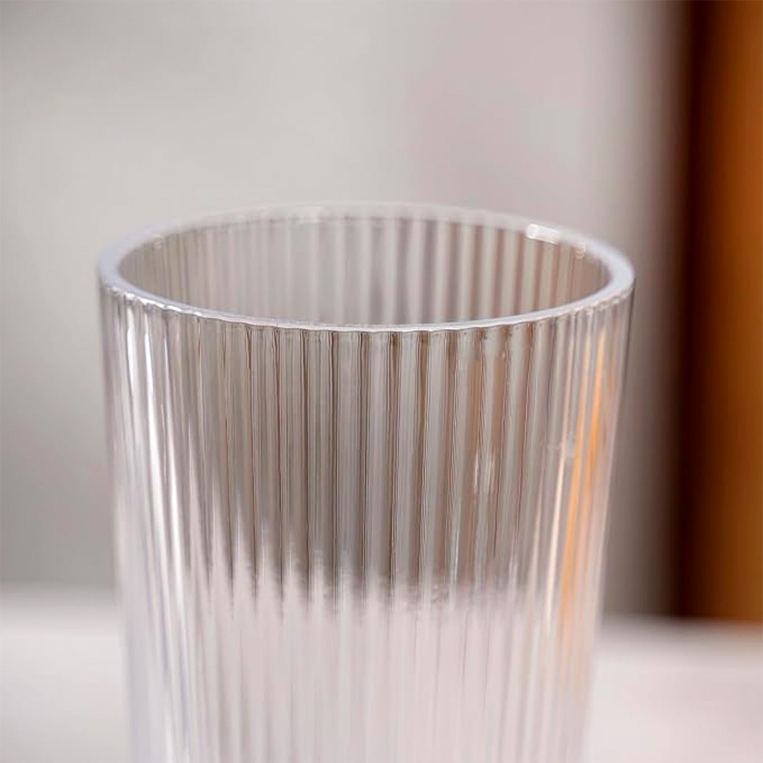 Set of six Wukusy Supermom Casa glassware, clear drinking glasses with a modern design for home and kitchen use.