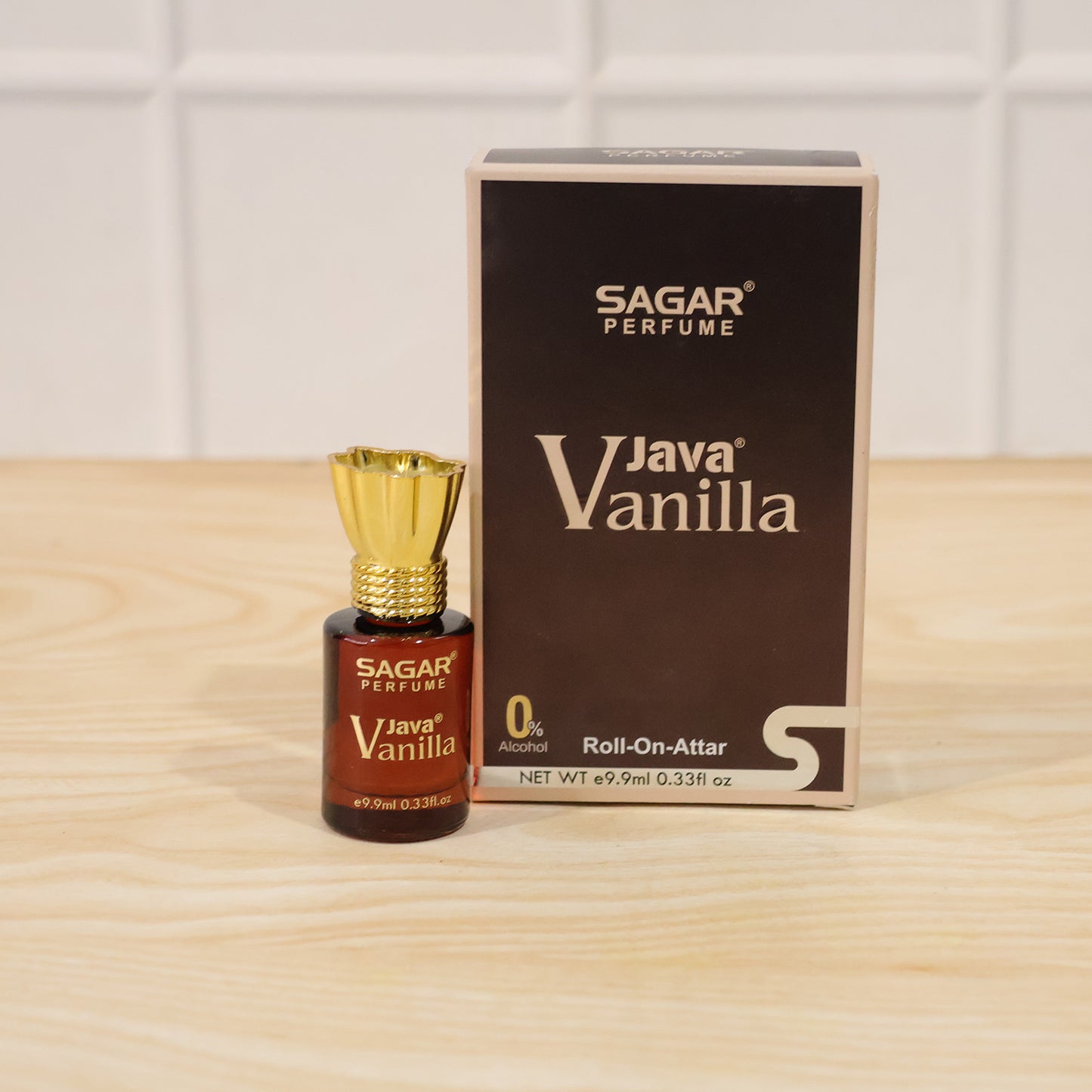 Wukusy Sagar Java Vanilla roll-on perfume oil in 9.9ml bottle, alcohol-free fragrance for men and women with vanilla scent