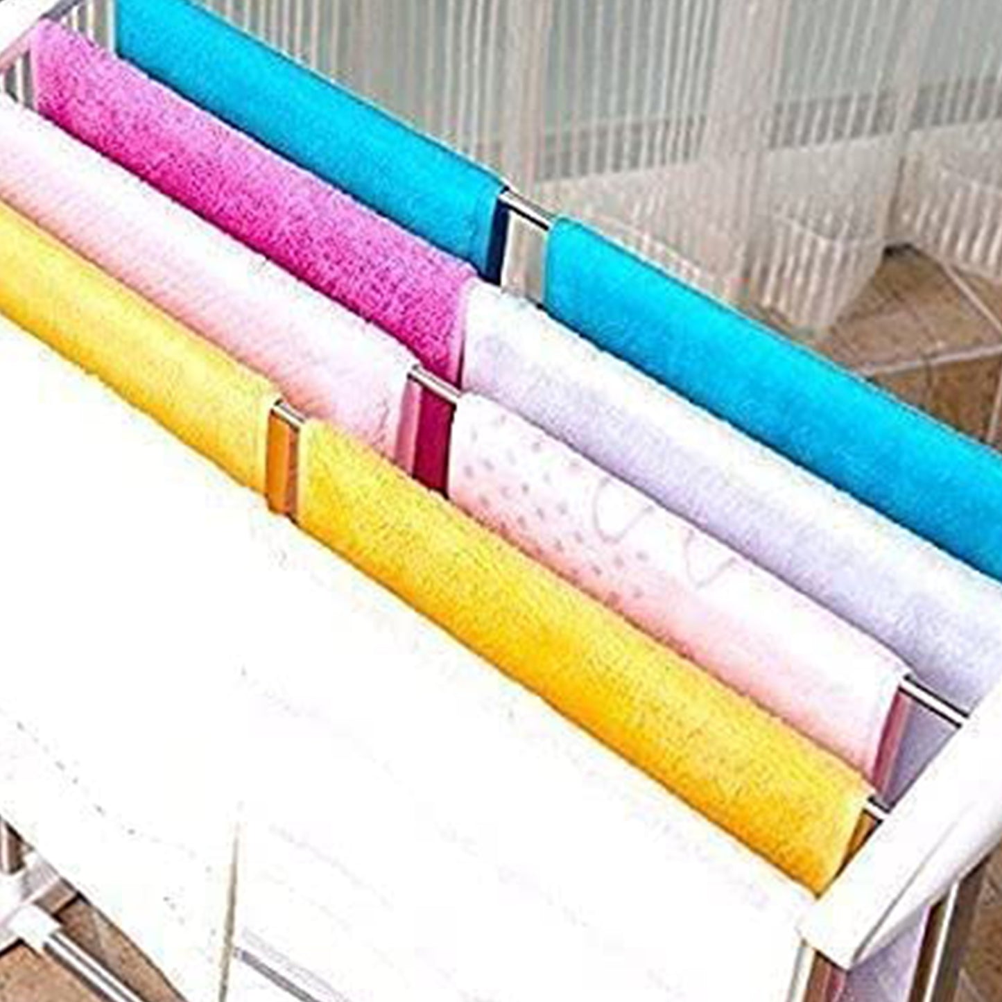 Wukusy multi-functional mobile towel rack with stainless steel and plastic, ideal for indoor or outdoor cloth drying and storage.