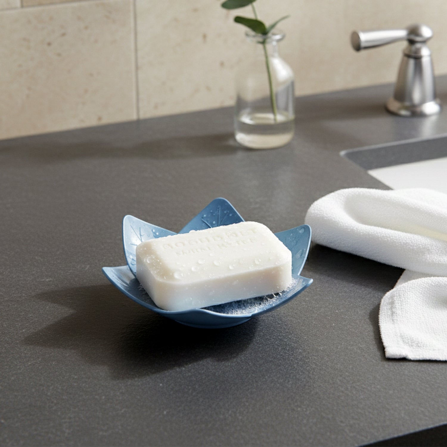 Wukusy Supermom 3-piece Lotus Blossom Design Soap Holder Set with decorative ceramic soap dishes featuring floral patterns.