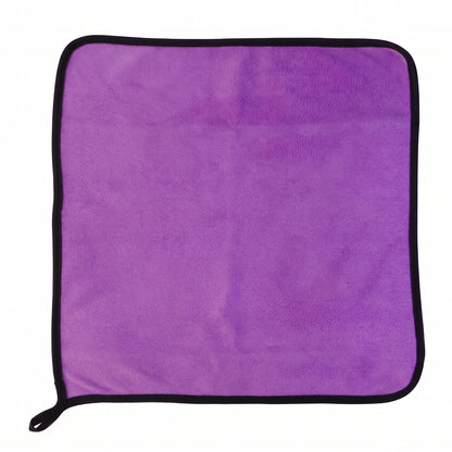Wukusy microfiber cleaning cloth towel, 40x40cm, ideal for kitchen and home dusting and cleaning, shown folded on a surface.