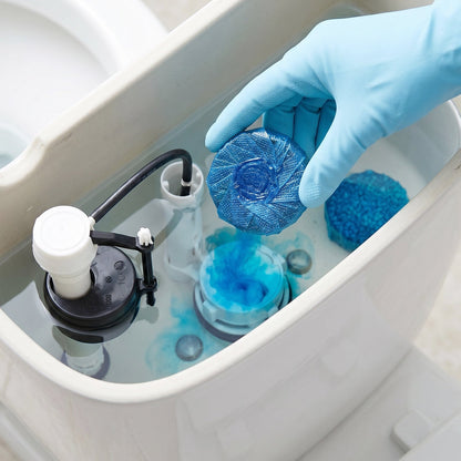 Wukusy automatic flushing toilet cleaner bottle with long-lasting freshening solution, designed for hygienic bathroom cleaning.