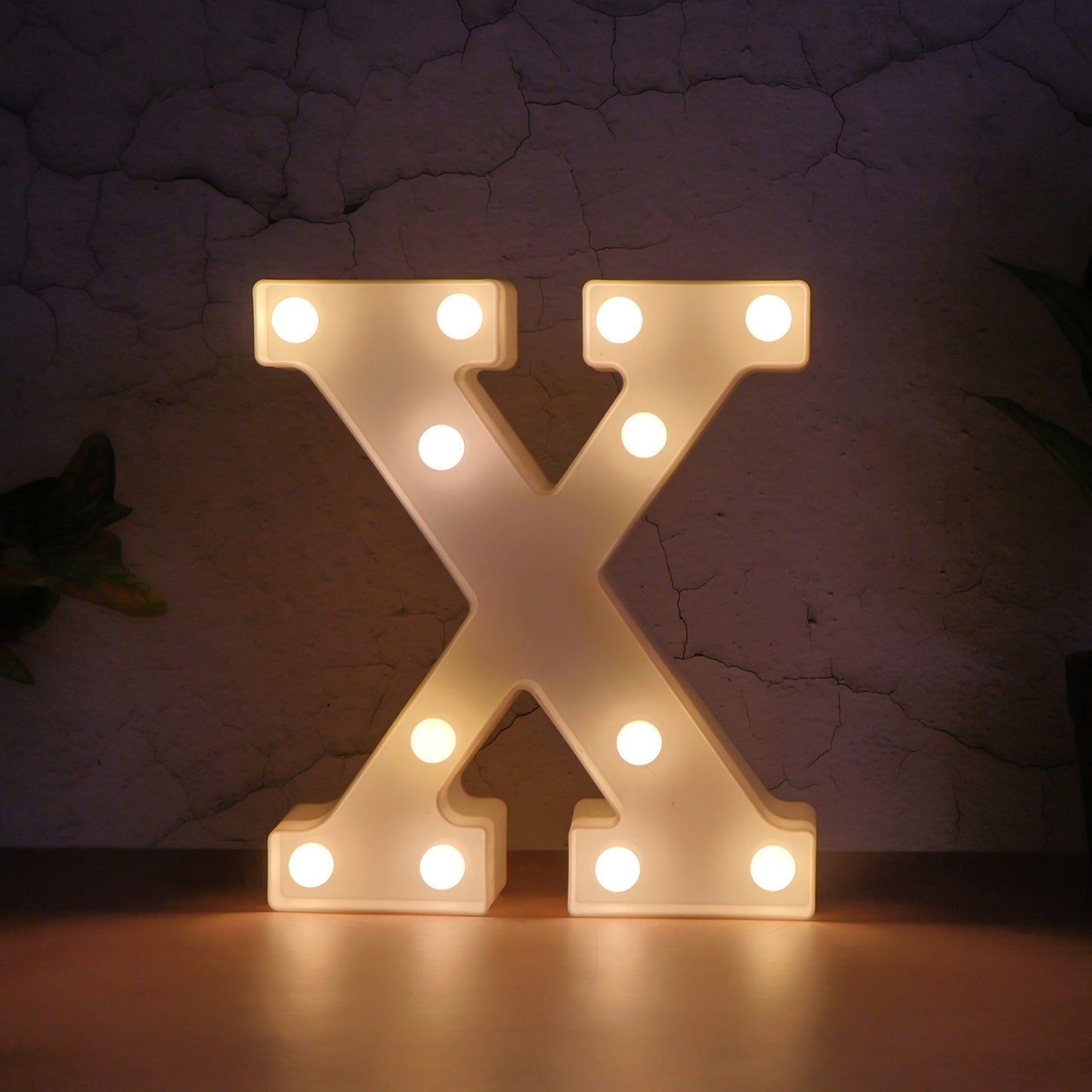 Wukusy mix design LED decorative night light for home decor, featuring colorful, artistic light display in a modern design.