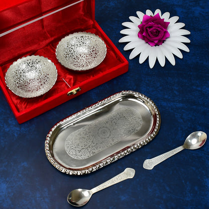 Silver-plated Wukusy 2947a 2-bowl, 2-spoon tray set in brass with red velvet gift box, ideal for serving dry fruits and desserts.