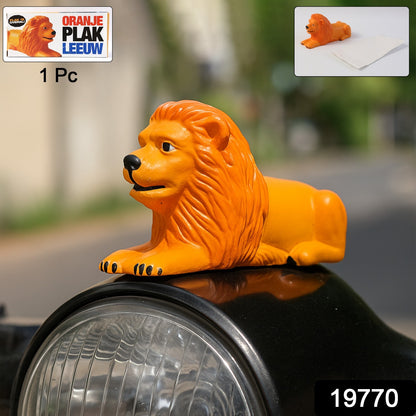 Wukusy premium orange lion car dashboard toy featuring a detailed lion figure for decorative display inside vehicle
