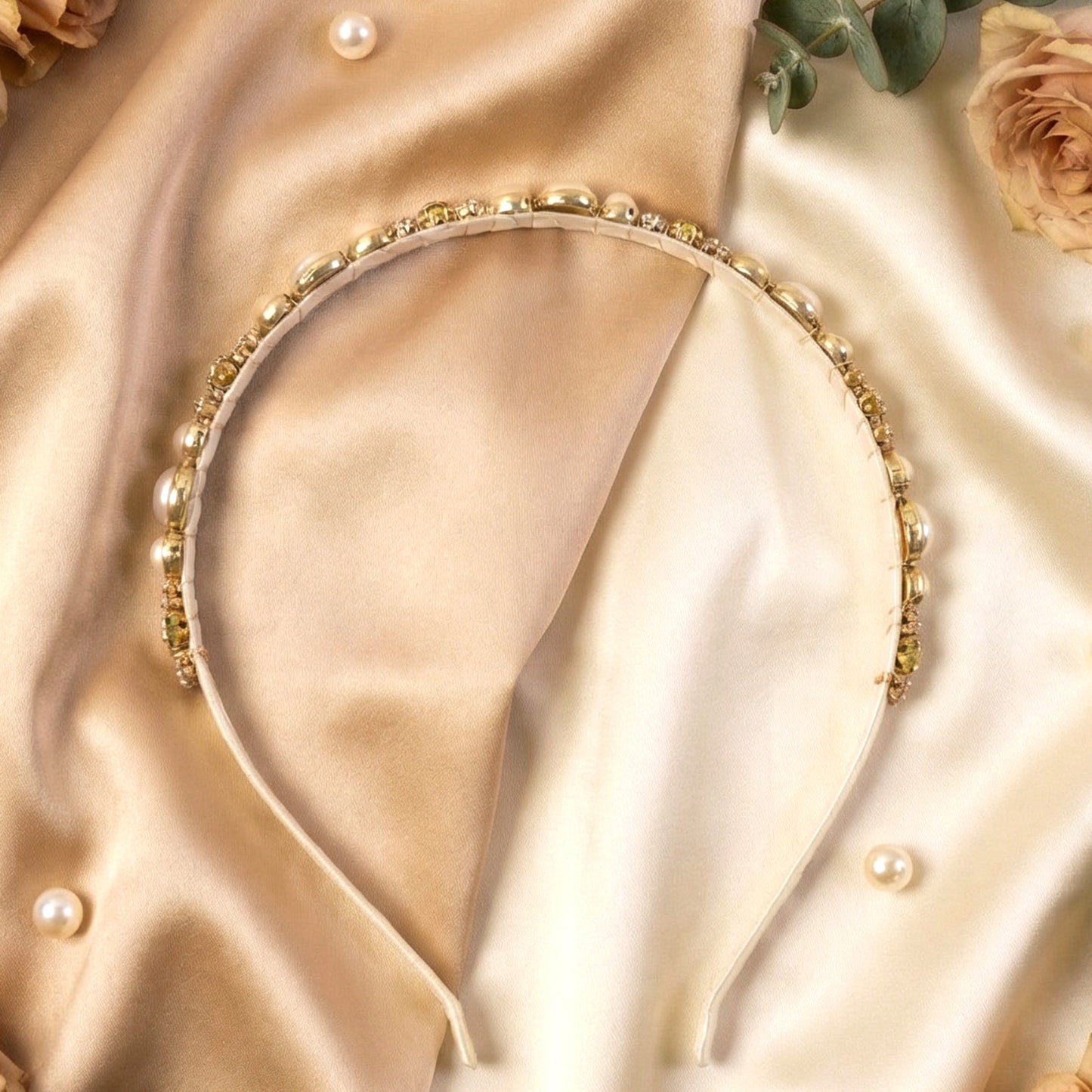 Wukusy premium pearl and crystal embellished hair band featuring elegant design with pearls and sparkling crystals.