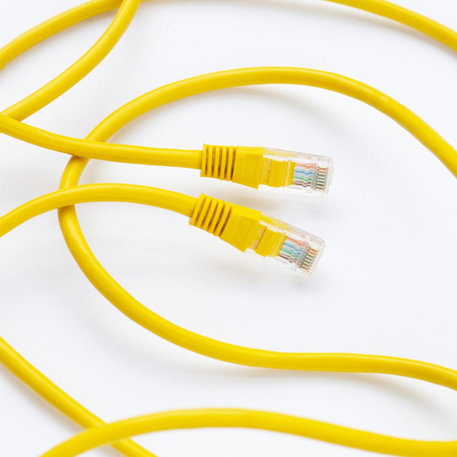 Wukusy high-speed 78 cm Ethernet LAN cable for office use, showing the black cable with connectors on each end.