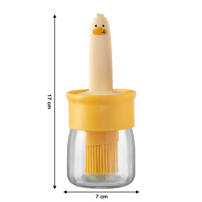 Wukusy 2-in-1 oil dispenser bottle with dual spouts for easy oil and vinegar pouring, clear plastic container with black cap.