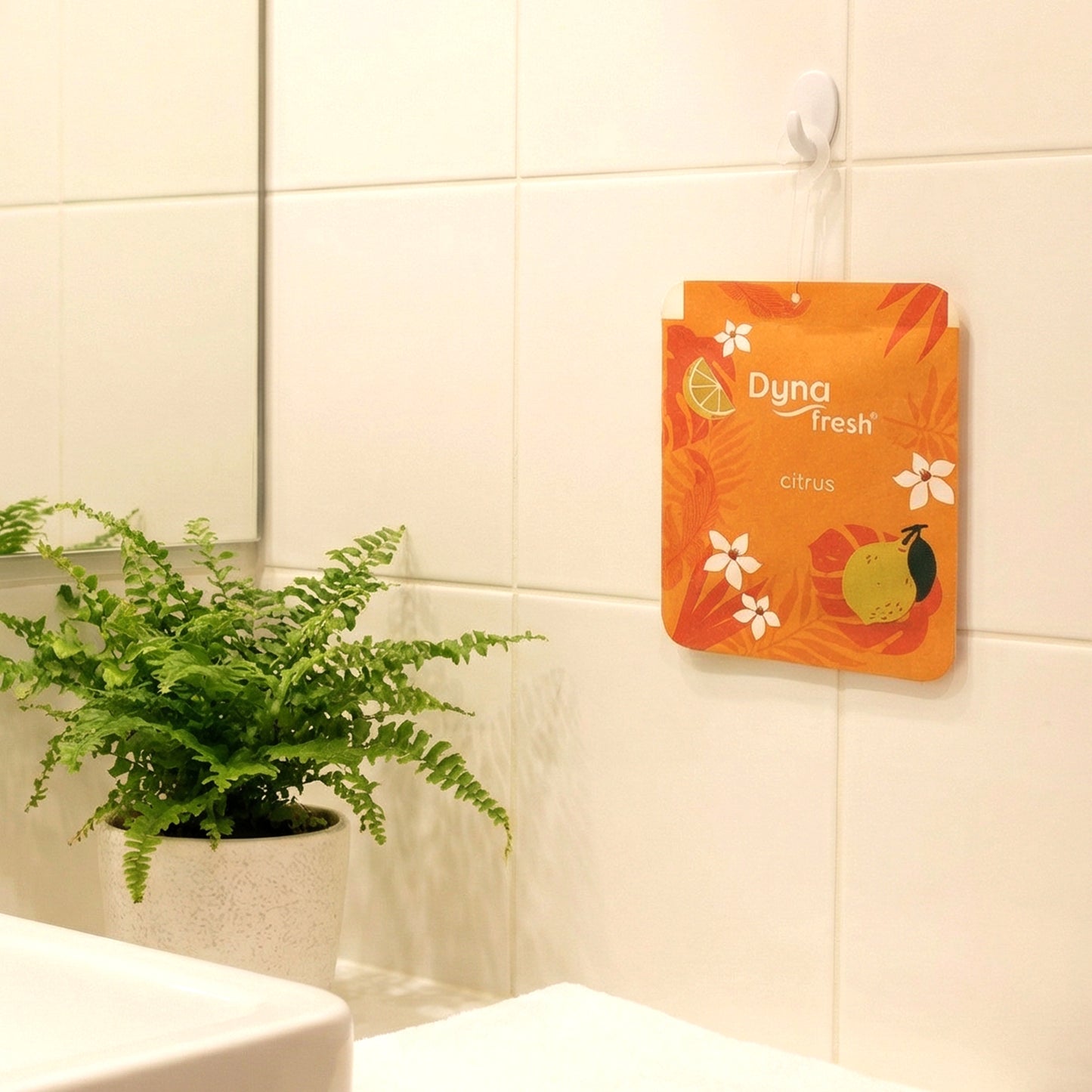 Wukusy Citrus Hanging Air Freshener Gel, 10g, showcasing a clear gel-filled hanging air freshener with citrus scent, ready to hang.