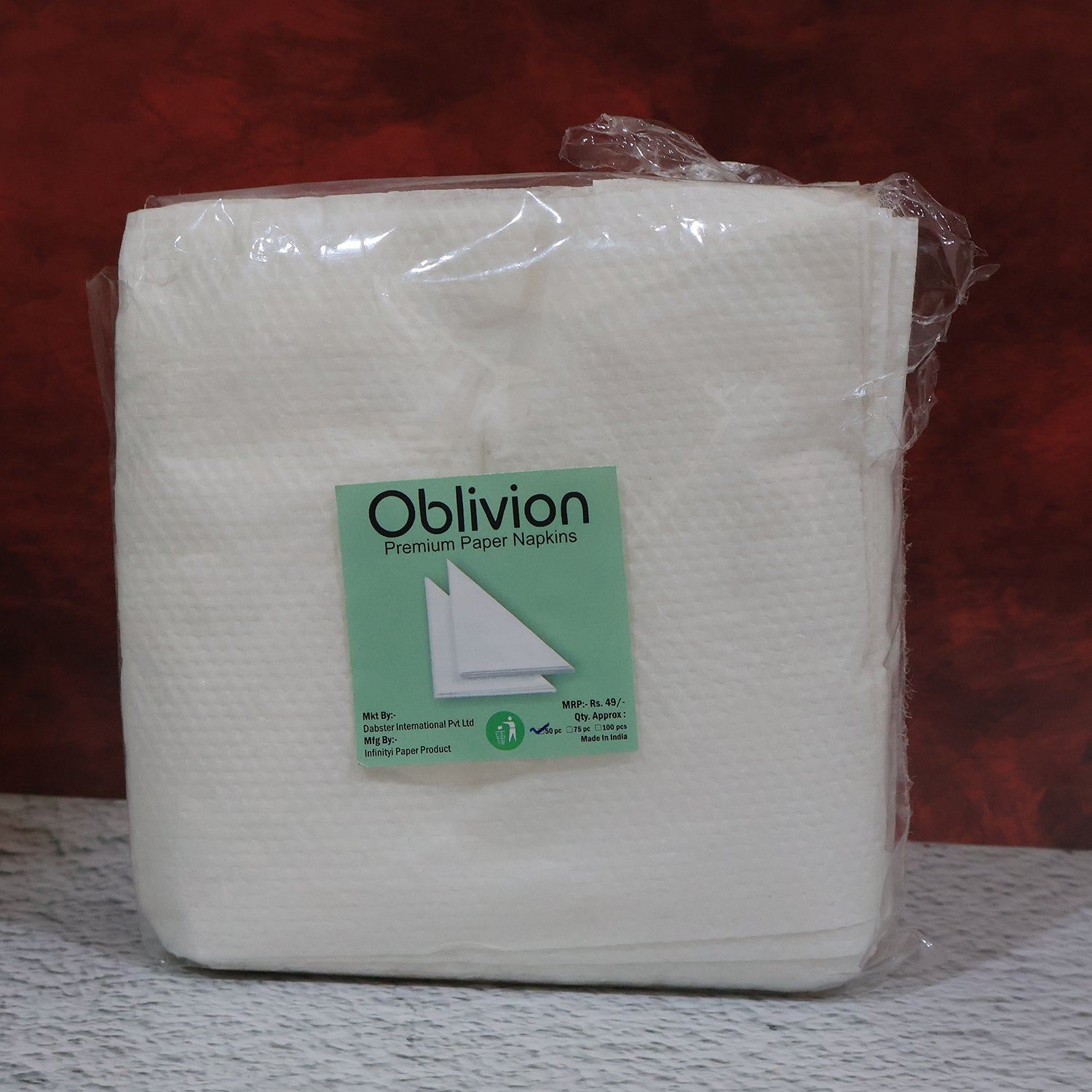 Wukusy soft absorbent disposable tissue paper napkins set with 50 pieces, showing white, lightweight, and textured paper napkins.