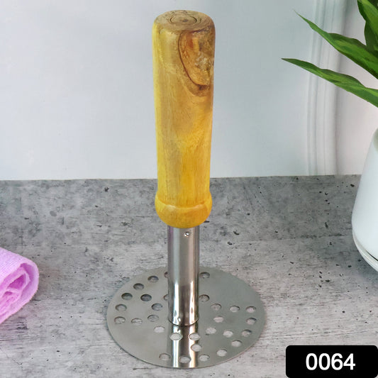 Wukusy stainless steel potato and pav bhaji masher with wooden handle for mashing vegetables and softening ingredients.
