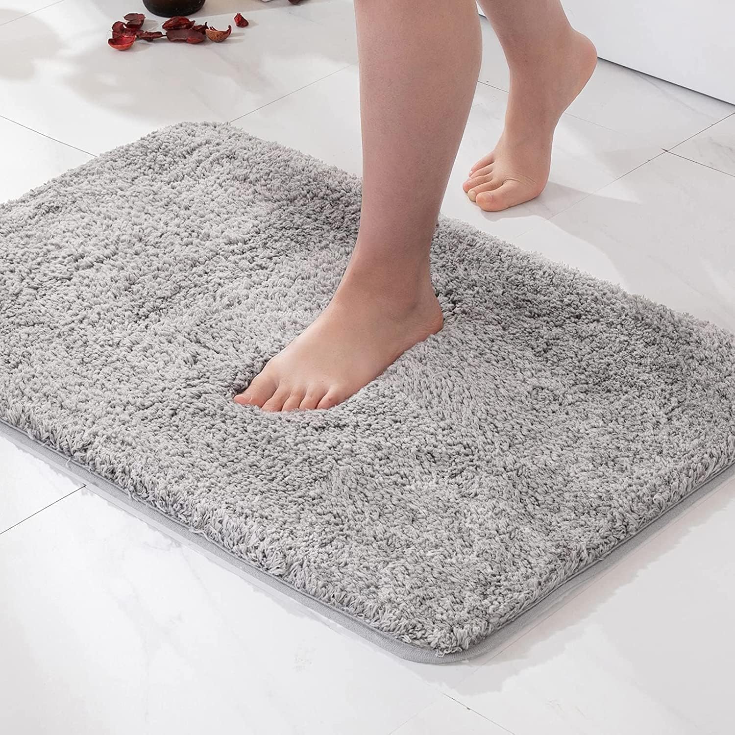 Grey Seasons microfiber anti-slip bathmat set with textured surface and non-slip backing for safety and comfort.