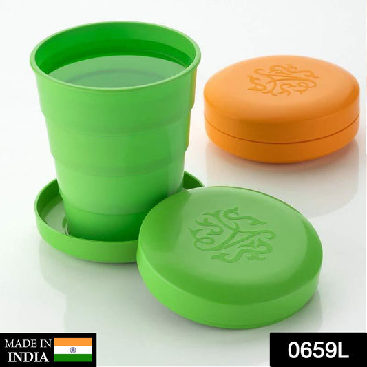 Wukusy unbreakable magic cupfolding pocket glass, compact travel glass with foldable design for easy packing and use.