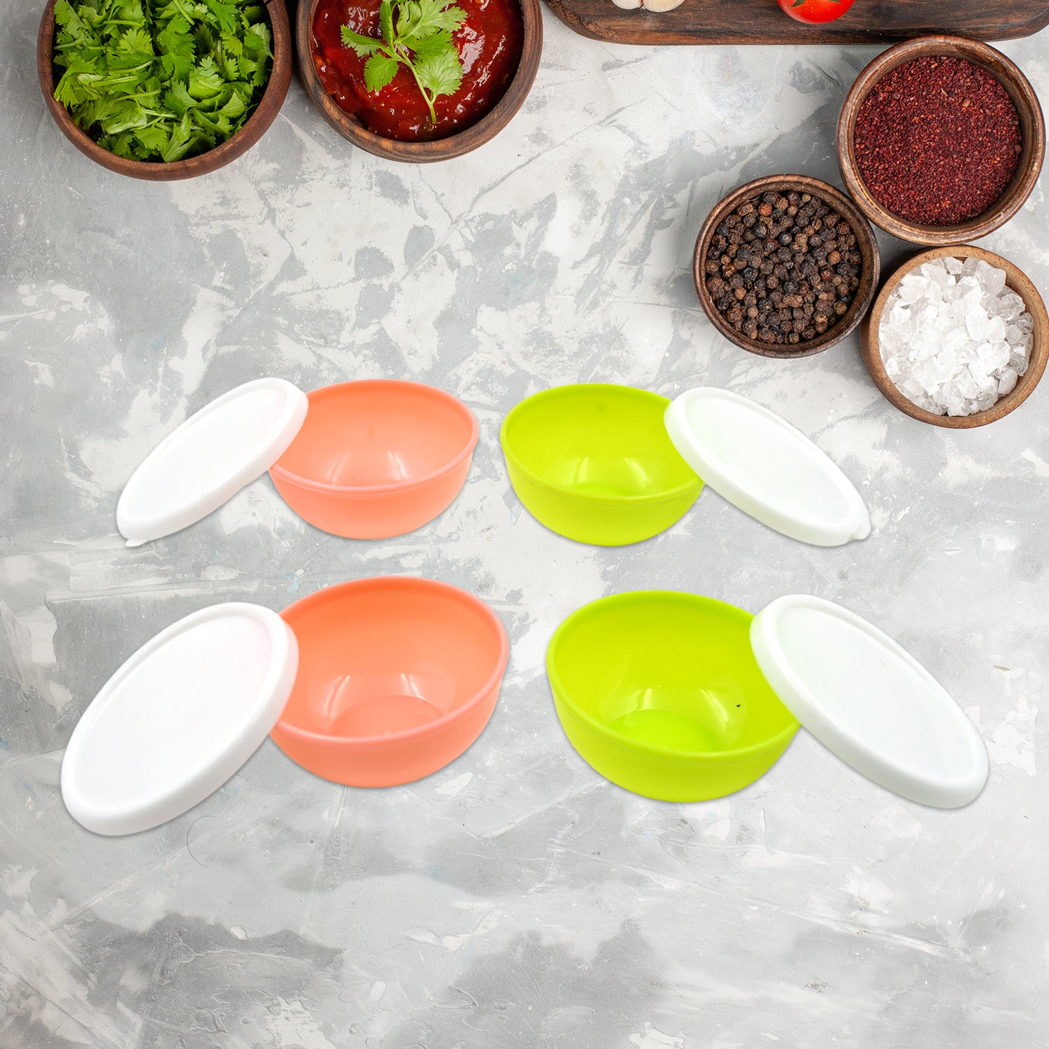 Set of four Wukusy multipurpose small round plastic bowls with lids, microwave and dishwasher safe, lightweight and reusable for kitchen use