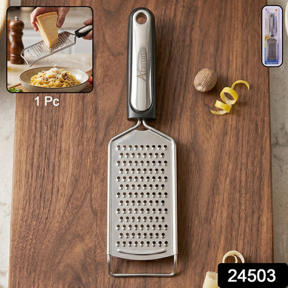 Wukusy SS slim cheese grater with plastic handle for vegetables and lemon zest, showing the compact stainless steel design.