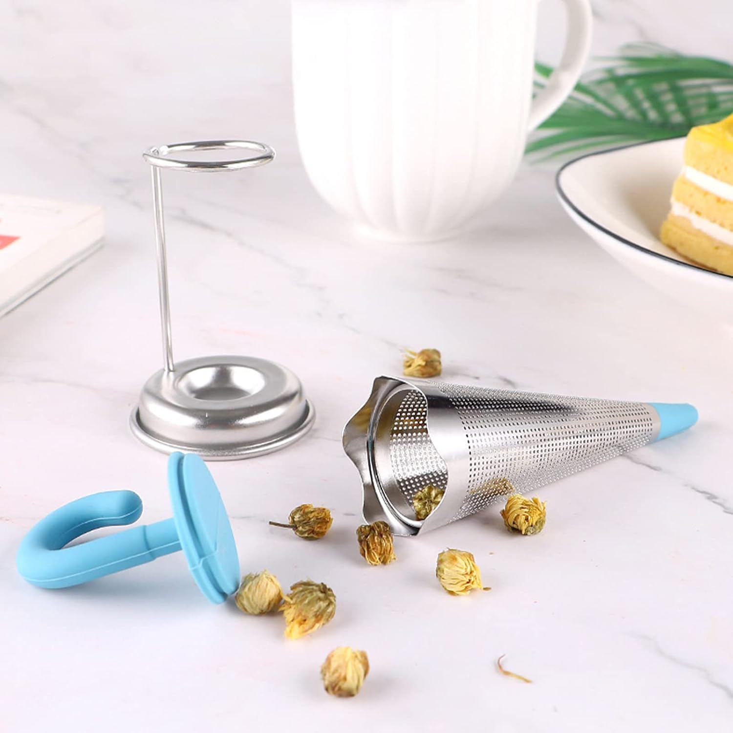 Wukusy reusable cute umbrella tea strainer with tray stand, ceramic design, perfect for brewing loose leaf tea at home.