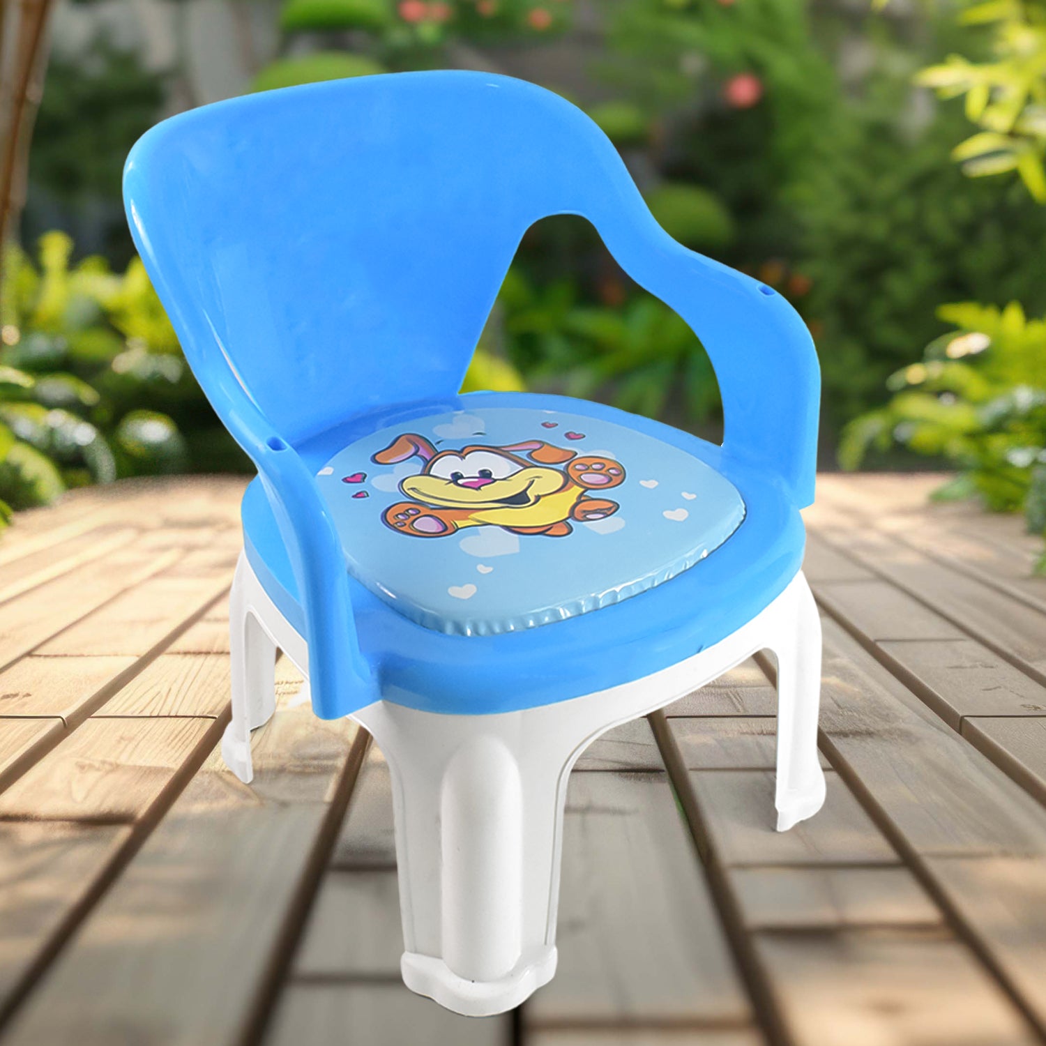 Wukusy plastic baby chair with cushion base, strong and durable, designed for versatile use and comfortable seating for infants.
