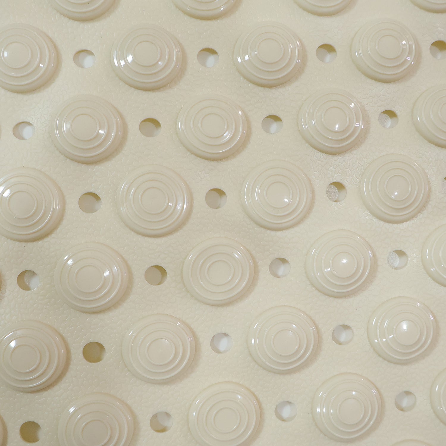 Wukusy anti-slip bath mat measuring 69x35 cm with textured surface for safety and grip in the bathroom.