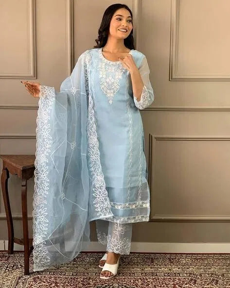 Women's kurta set with matching dupatta and bottomwear, featuring traditional design by 15801.