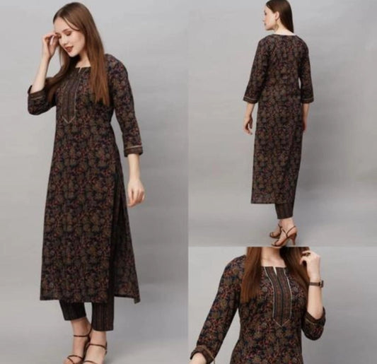 Multicolor cotton blend printed kurti with matching pants for women, casual traditional wear, from brand 6246, size S.