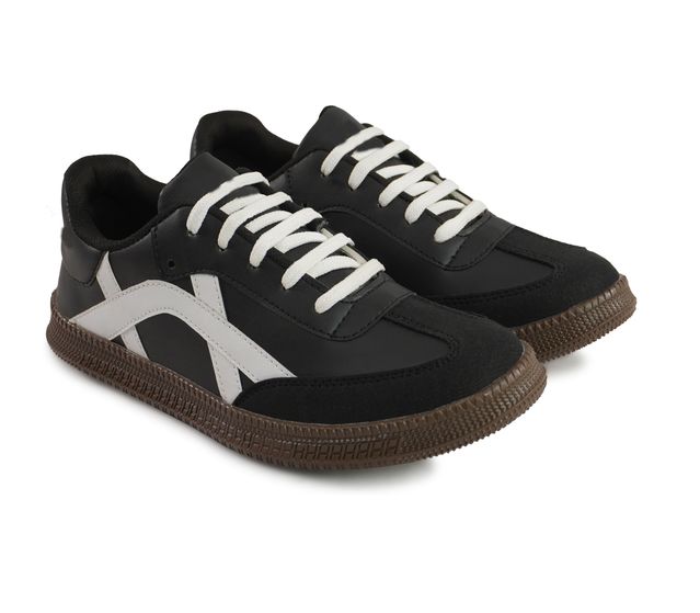 1889 men's casual sports shoes for running and everyday wear, featuring a comfortable design for boys and men.