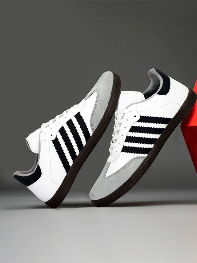 Men's casual sports shoes by 1889, comfortable running style, suitable for boys and men, with a sleek design and breathable material.