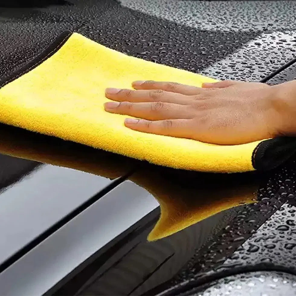 Pack of 2 1238 automotive multipurpose double-sided cloths and towels, ideal for cleaning car surfaces and detailing.