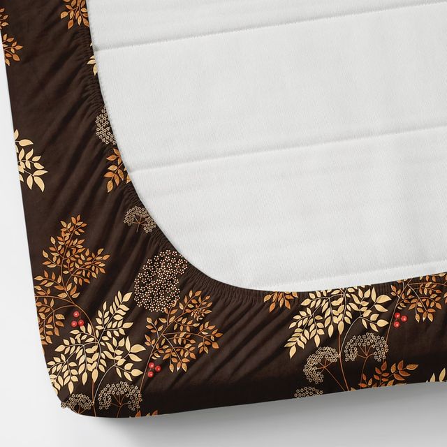 Premium microfiber fitted bedsheet with elastic edge and two matching pillow covers, designed for double beds, 70x76 inches.