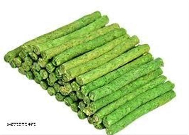 Rawhide Munchy Flavour Chew Stick for pets, 800g, from brand 15929, showing a tasty chew treat for dogs.