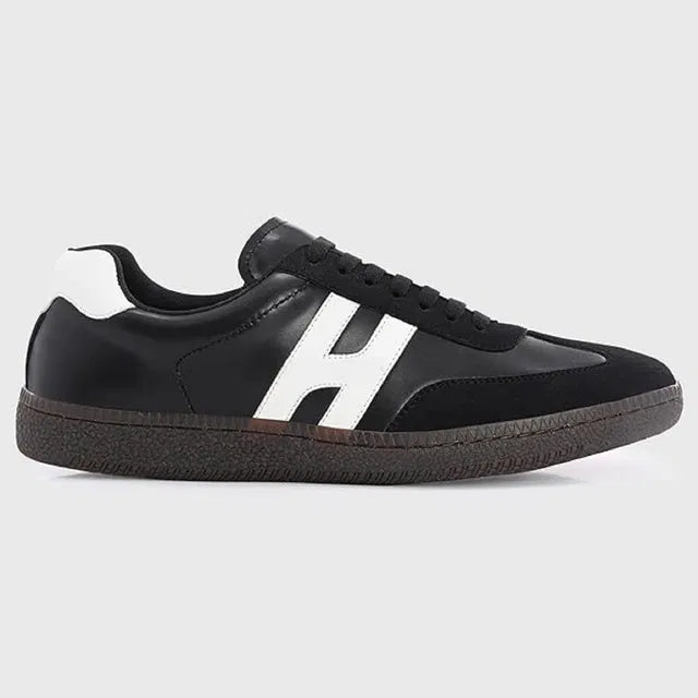 Men’s casual sports shoes by 1889, comfortable running sneakers for boys and men, stylish and suitable for everyday wear.