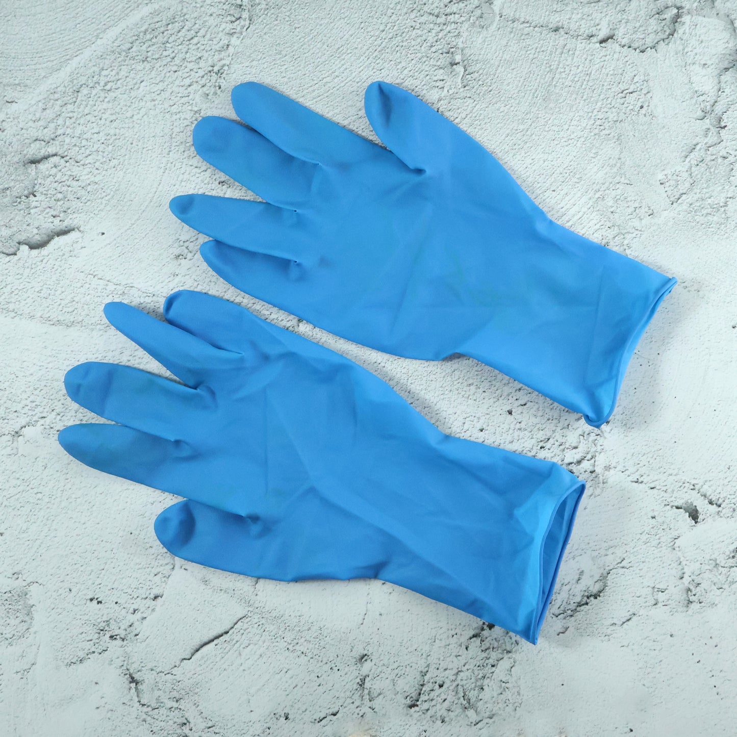 Pair of reusable Wukusy hand protection gloves with textured grip for safety and durability during work or outdoor activities.