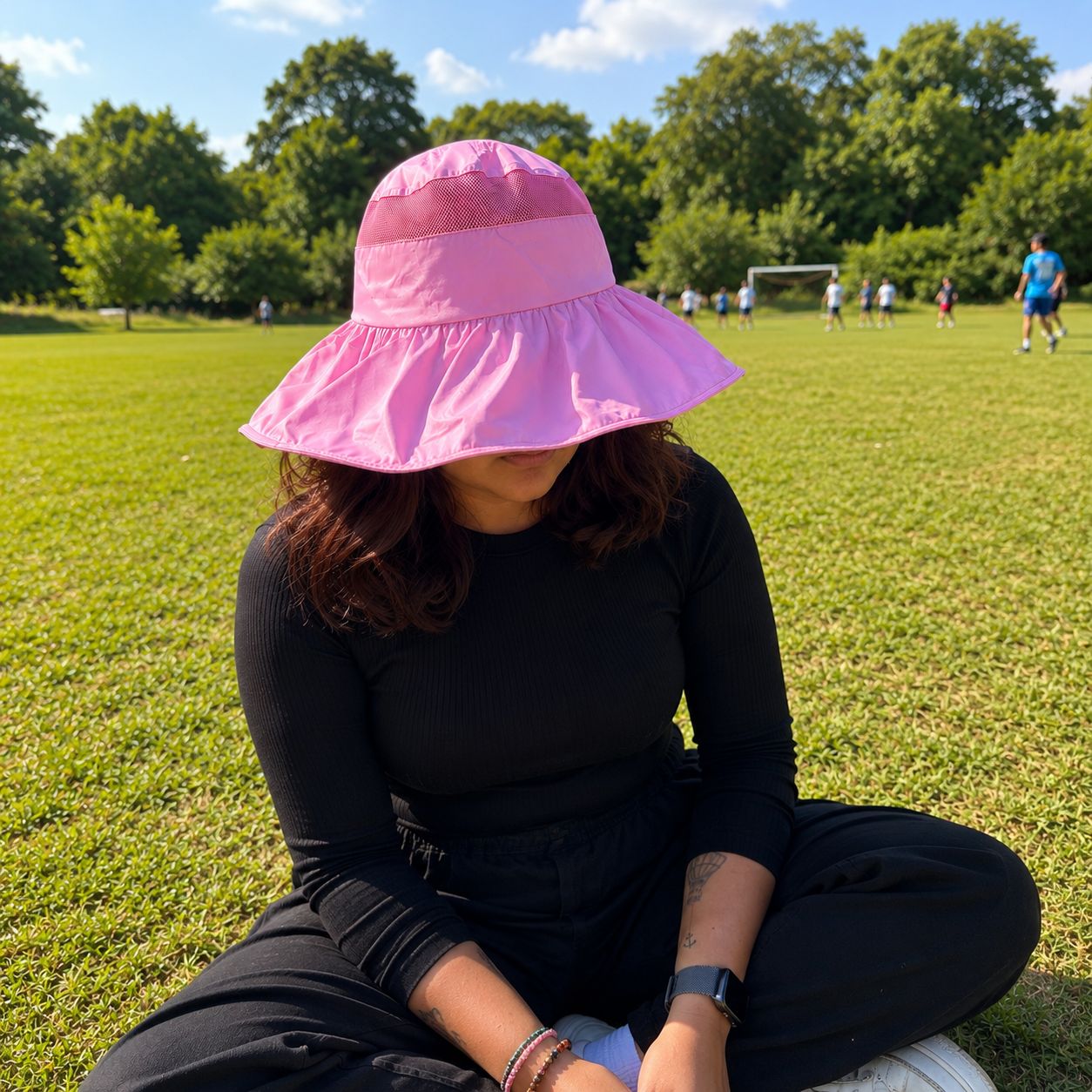 Wukusy women’s wide brim sun protection hat with open top and mesh design in random color, offering shade and airflow.