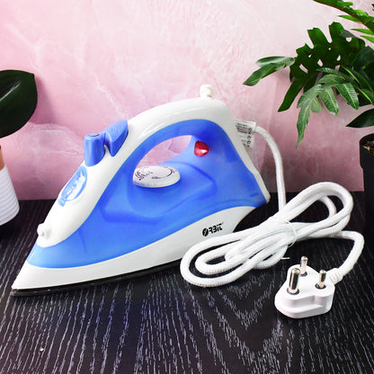 Wukusy Orbit high-performance 1200W steam iron with ergonomic handle and stainless steel soleplate, ready for ironing fabrics.
