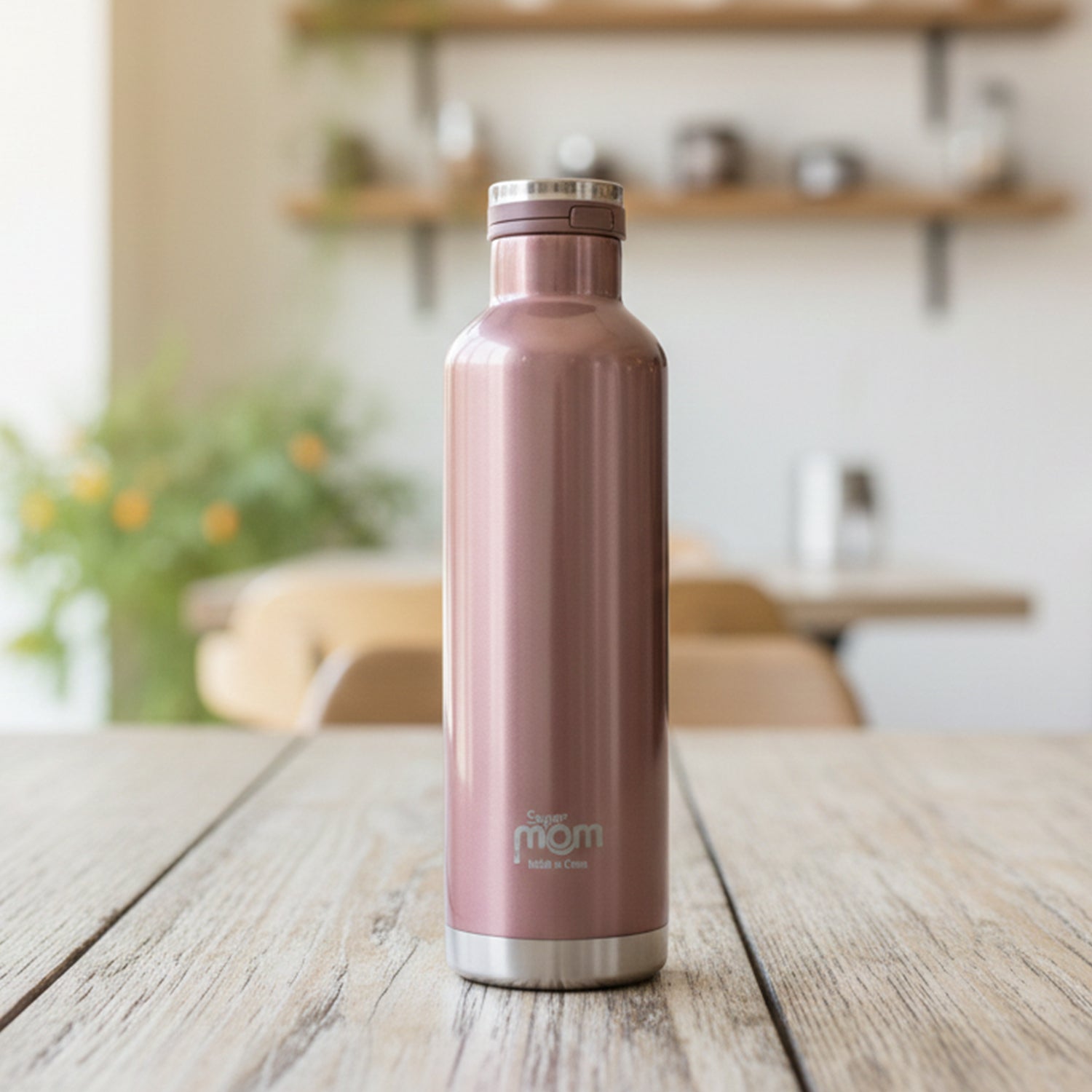 Wukusy Supermom 1000ml stainless steel insulated water bottle with vacuum flask, featuring a sleek, durable design for cold and hot beverages.