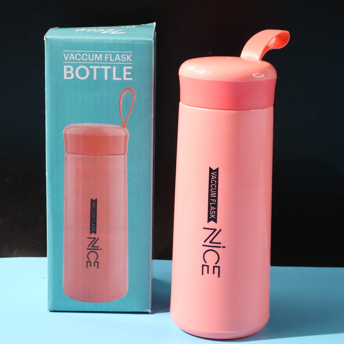 Wukusy plastic vacuum flask bottle in 400ml, featuring a sleek design and spill-proof lid, ideal for keeping beverages hot or cold.