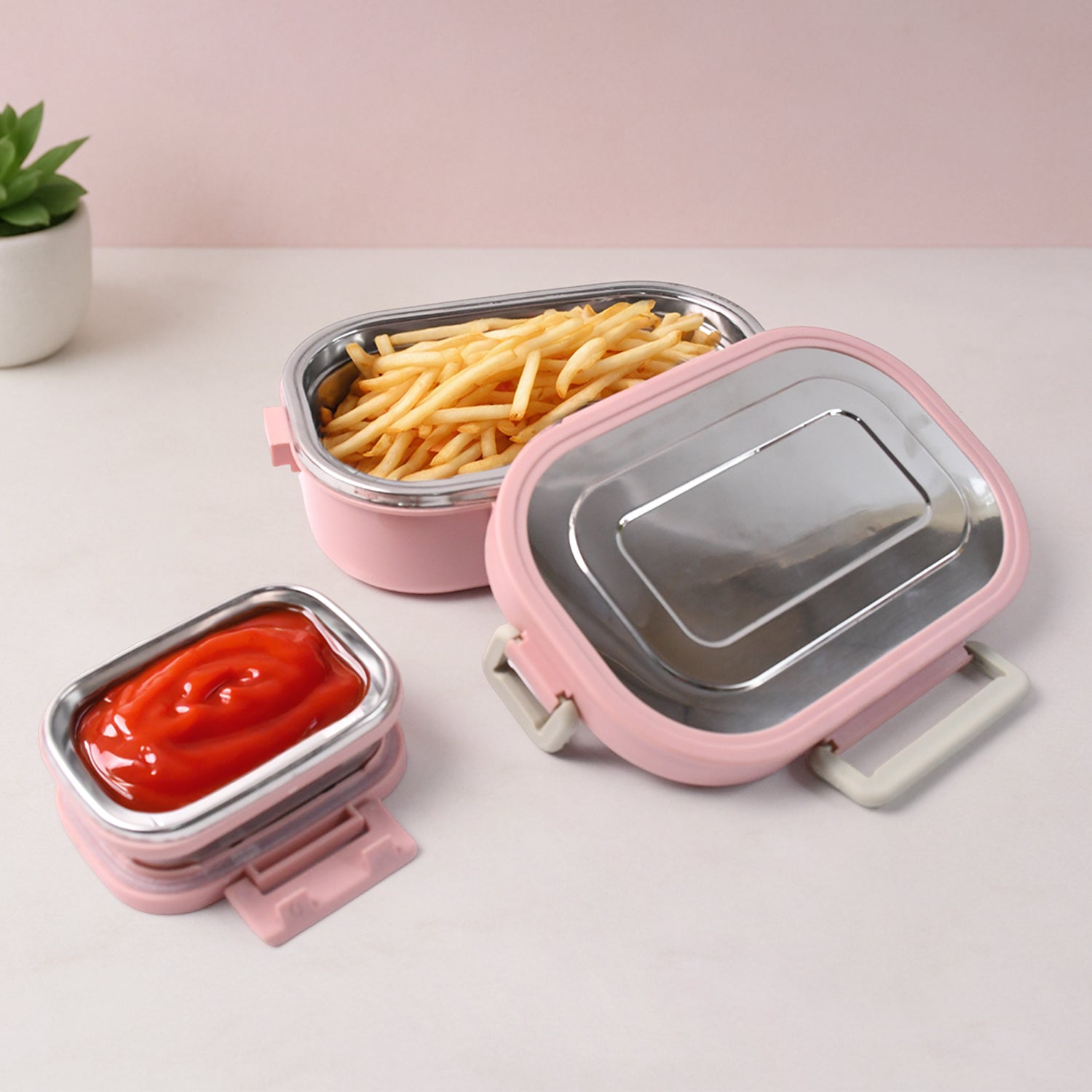 Wukusy Miracle Carry lunch box set with two microwave-safe containers and insulated bag, 400ml capacity, for home and kitchen use.
