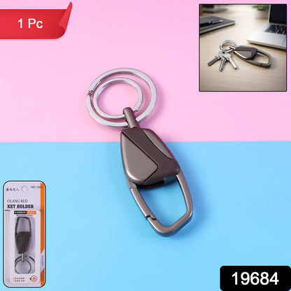 Wukusy heavy duty metal key holder with locking carabiner clip, durable key storage and organization accessory