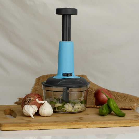 Wukusy 5902 manual food chopper with three stainless steel blades, compact kitchen vegetable cutter and mixer set.
